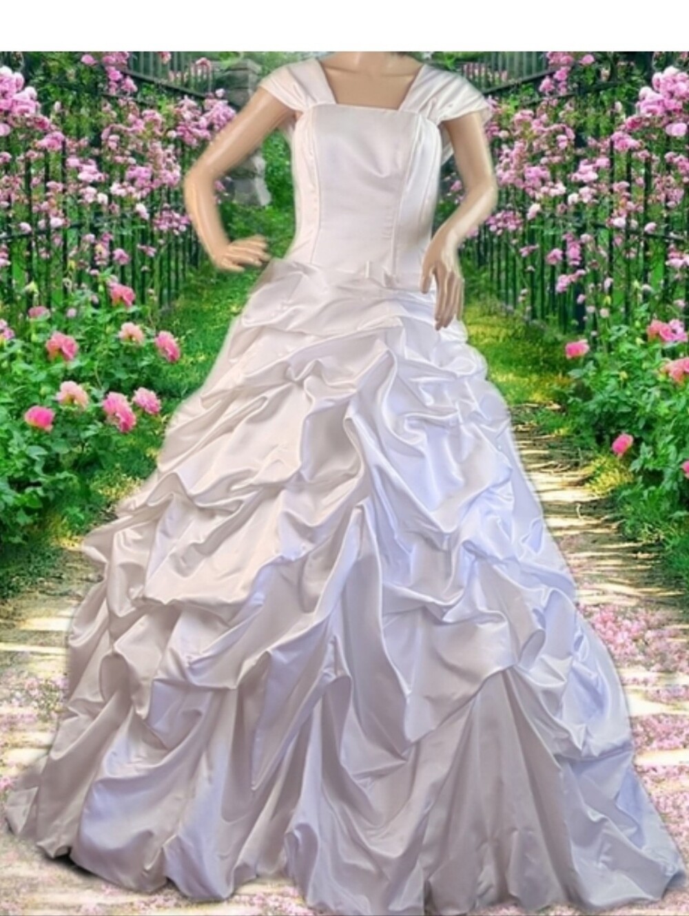 David's Bridal Wedding Dress - Picture 10 of 16